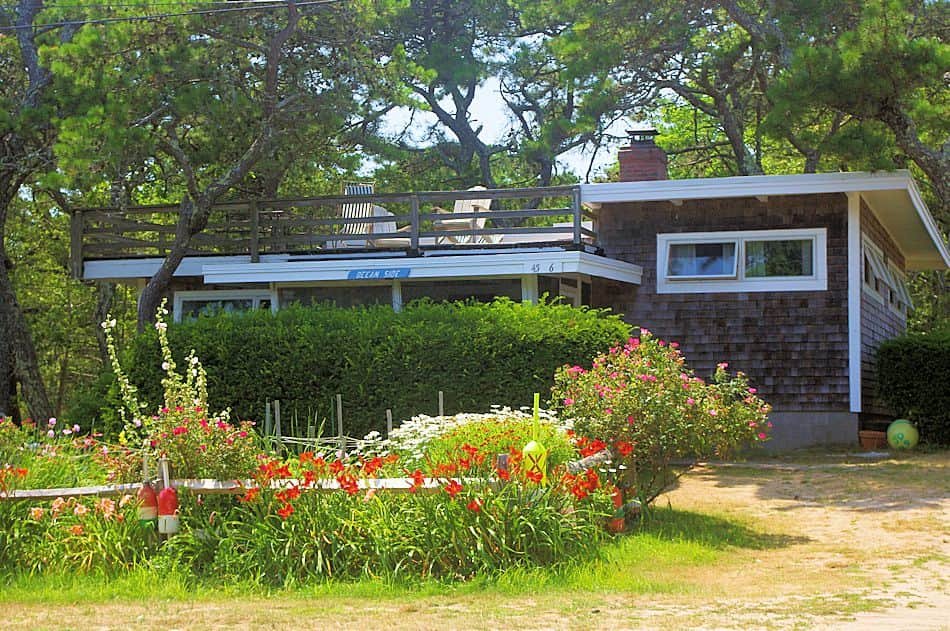 Ocean Side in Wellfleet MA is a Cape Cod Cottage Rental